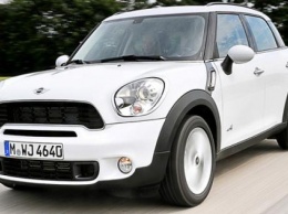 В 2017 году выходит обновленный Mini Countryman с увеличенным кузовом