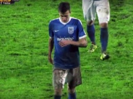 «Грязевой» футбол: МФК «Николаев» на своем поле проиграл «Нефтянику»