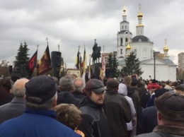 В РФ открыли памятник Ивану Грозному, в Питере в его честь хотят назвать улицу