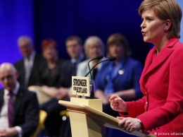 Первый министр Шотландии обещает своей стране независимость