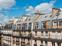 В Париже сократят дефицит жилья за счет реконструкции заброшенных мансард