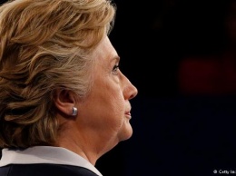 Wikileaks обнародовала тексты речей Клинтон перед Goldman Sachs