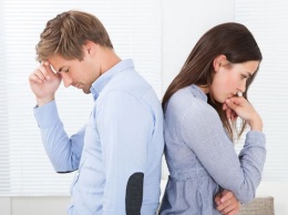 В наборе лишнего веса в браке виноват стресс
