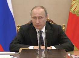 Визит российского президента во Францию не состоялся из-за отмены основного пункта программы