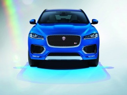 Jaguar тестирует свой обновленный F-Pace SVR