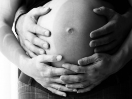 Ученые: Семейные ссоры увеличивают риск инфекции у беременных