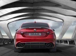 На рынке Великобритании появился новый автомобиль Alfa Romeo Giulia