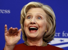 Хиллари Клинтон подозревается в краже мебели из Госдепартамента