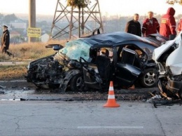 В Севастополе Mazda столкнулась с маршруткой: один погибший, 14 пострадавших
