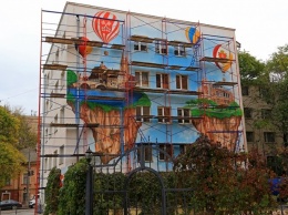 На стене общежития возле Кирхи нарисовали мурал о дружбе Одессы и Регенсбурга