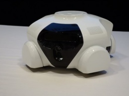 Patin - универсальный "домашний" робот (ВИДЕО)