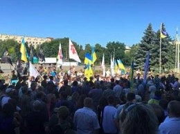 Жители отметили годовщину освобождения Славянска от ДНР