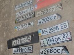 Полиция поймала подростков, промышлявших кражей номерных знаков в Черноморском