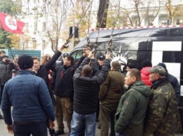 В центре Киева избили работника КП Благоустройства (ФОТО)