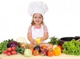 В Италии правительство намерено запретить кормить детей до 16 лет вегетарианской пищей