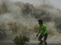 Над Филиппинами пронесся тайфун, 12 погибших