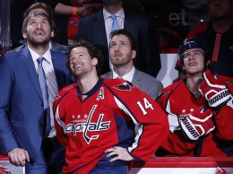 Хоккеист «Вашингтон Кэпиталс» лишился части уха на матче НХЛ
