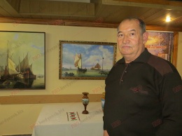 В музее порта работает выставка бердянского художника Анатолия Логвиненко