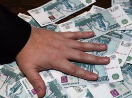 В Воронежской области мошенник пытался выманить у вдовы 100 миллионов рублей