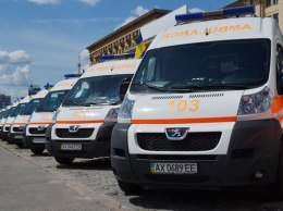 Китай передаст Украине 50 автомобилей скорой помощи