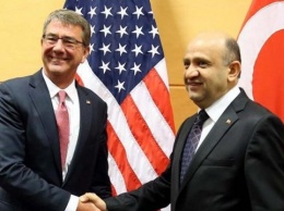 Турция: США стремятся сотрудничать с нами в наступлении на Ракку