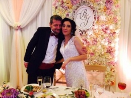 Нардеп Мосийчук женился. Его поздравлял Ющенко, а на свадьбе пел Ляшко