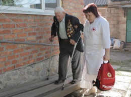 В Украине ставят крест на патронажной службе Общества Красного Креста?