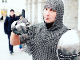 Николая Баскова посвятили в рыцари