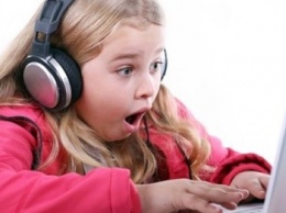 Полиция рекомендует родителям следить за общением своих детей в Интернете