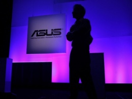 ASUS работает над новым дорогим хромбуком-трансформером