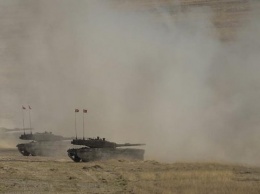 Турция уничтожила почти 90 объектов ИГИЛ и курдских боевиков в Сирии