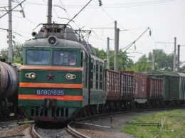 В Воронежской области грузовой поезд насмерть сбил 72-летнего мужчину