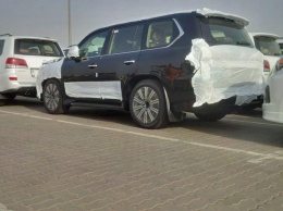 Обновленный Lexus LX570 был замечен в порту Джебель Али в Дубае