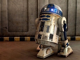 Инженеры создали семейный робот-прототип R2D2