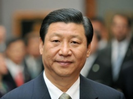 Китайская компартия удостоила Си Цзиньпиня титулом "стержневого" лидера