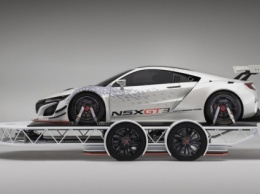 Acura построила «спортивный» трейлер для суперкара NSX GT3