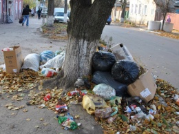 Полиция не пустила в Глухов грузовики с мусором из Западной Украины
