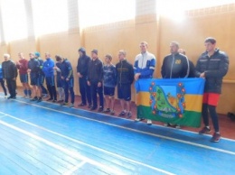 В Доброполье прошли соревнования по волейболу