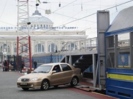 Полтавчане могут ездить на поезде со своим авто