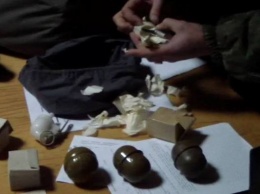 В поезде Мариуполь-Киев нашли гранаты