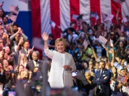 Хиллари Клинтон уже успела заказать салют в Нью-Йорке в честь победы на выборах