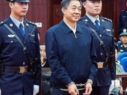 Что произошло в Китае после того, как казнили 10 тысяч чиновников