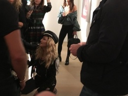 Мадонна шокировала гостей фотовыставки
