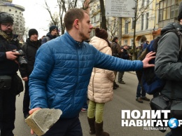 В Киеве спохватились: На Украине легализуется молодежный экстремизм и возвращаются "титушки"