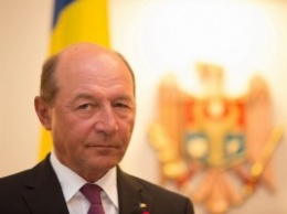 Бывший президент Румынии стал гражданином Молдавии
