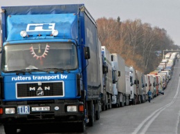 На украинско-польской границе в очередях стоят 1700 автомобилей