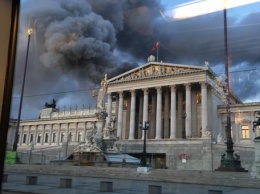 В здании парламента Австрии произошел пожар