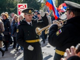 Демонстрация "единства" под сталинские марши прошла в Севастополе