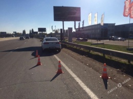 На Киевском шоссе в Одессе иномарка сбила пешехода
