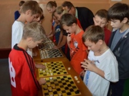 Соревнования, викторины и подарки - в Кропивницкой школе №33 провели «Олимпийский день здоровья»